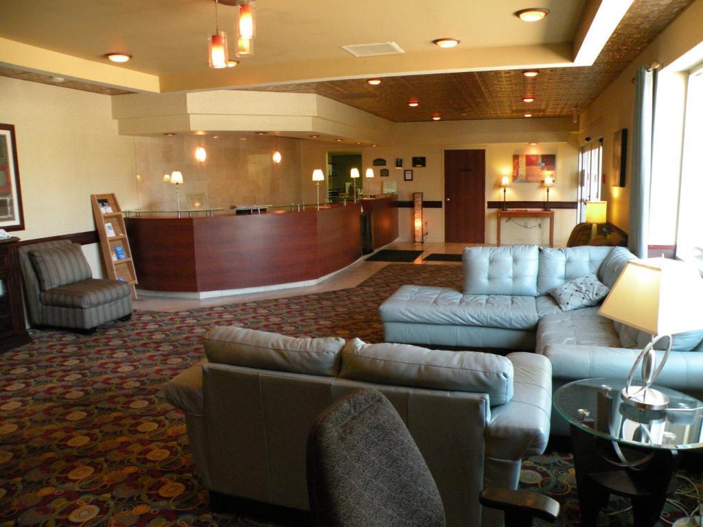 Howard Johnson Grand Forks Kültér fotó